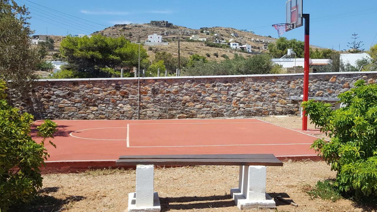 Flora'S Beach And Pool Villa In Syros Liaropa Ngoại thất bức ảnh